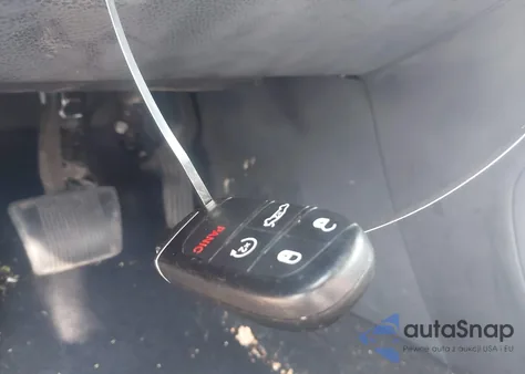 2016 Chrysler 200 Limited z USA, uszkodzony, nr VIN 1C3CCCAB9GN176195